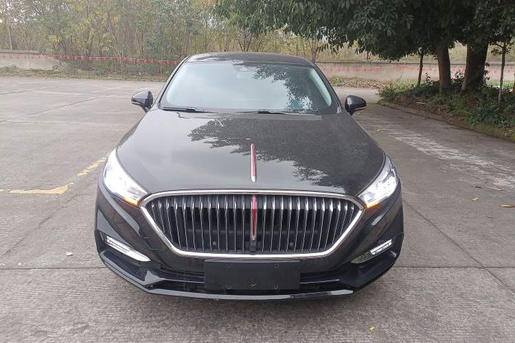 Used Hongqi H5 2022 Classic Model Facelift 1.8T Automatic Smart Connect Flagship Edition
