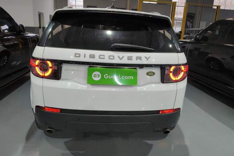 Used Land Rover Discovery Sport 2019 240 PS PURE Edition China V Standard
