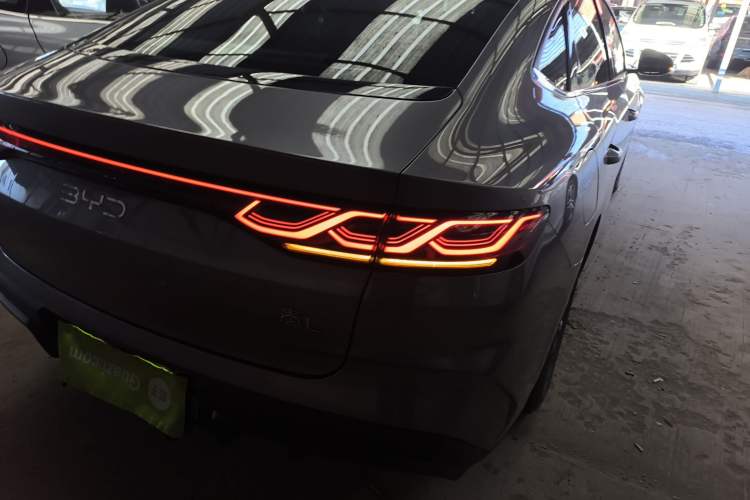 Used BYD Qin L 2024 DM-i 80KM Leading Model