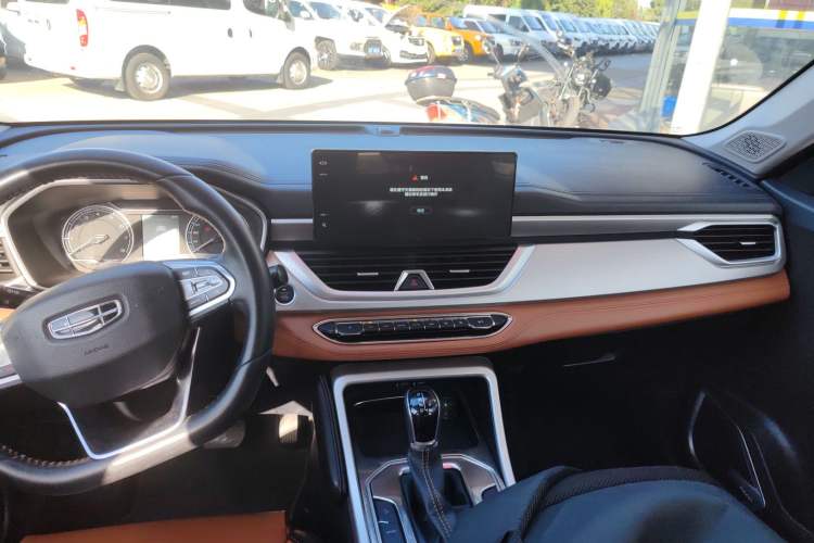 Used Geely Auto Vision X6 2020 1.4T CVT Luxury Edition
