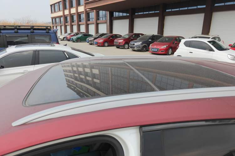 Used Cadillac XT5 2018 25T Luxury Model
