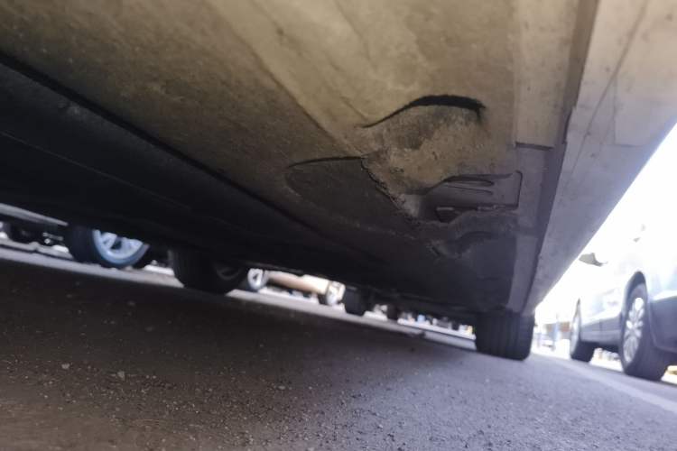 Used BMW 5 Series 2014 520Li Elegant Model
