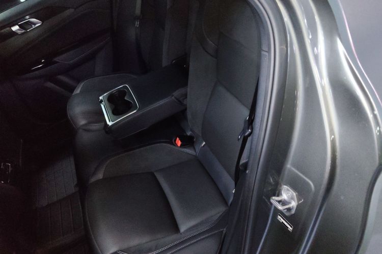 Used Lynk & Co 03 2022 2.0TD DCT JingPro
