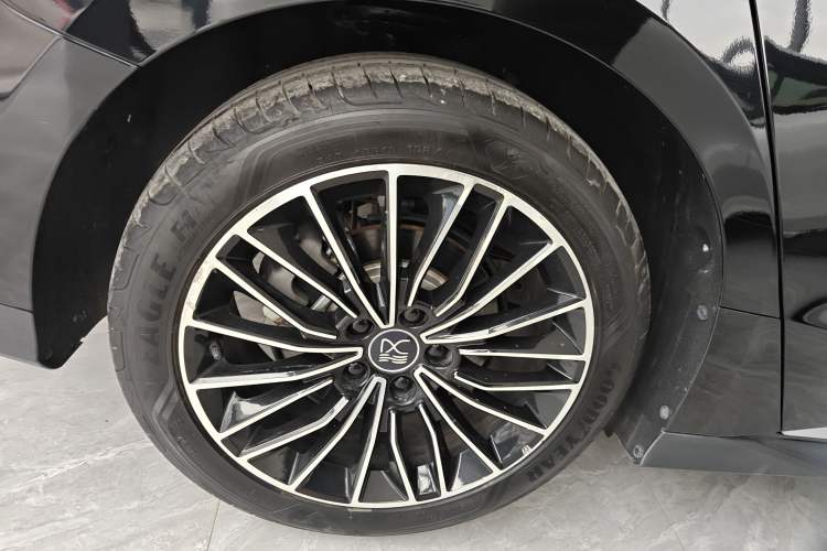 Used BYD Han 2022 DM-i 121KM Prestige Model
