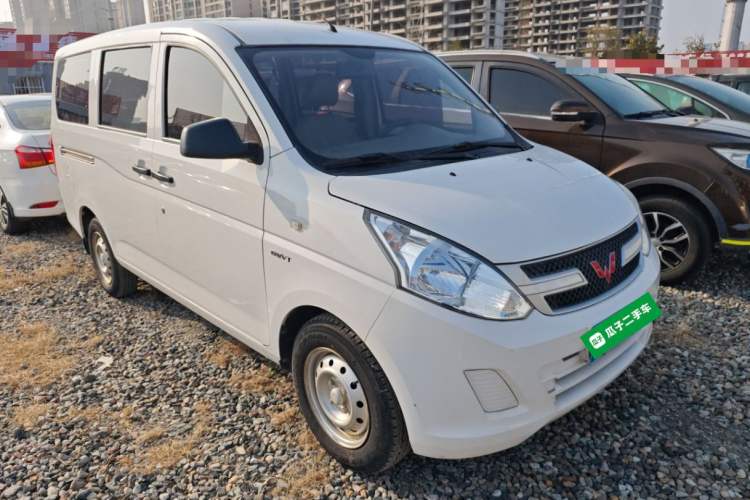 Used Wuling Rongguang V 2016 1.5L Practical Version
