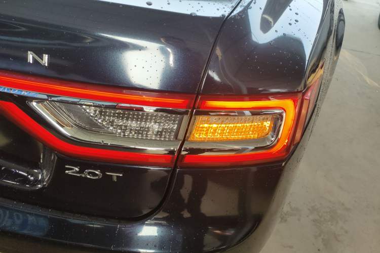 Used Lincoln Continental 2017 2.0T Two-Wheel Drive Deluxe Edition