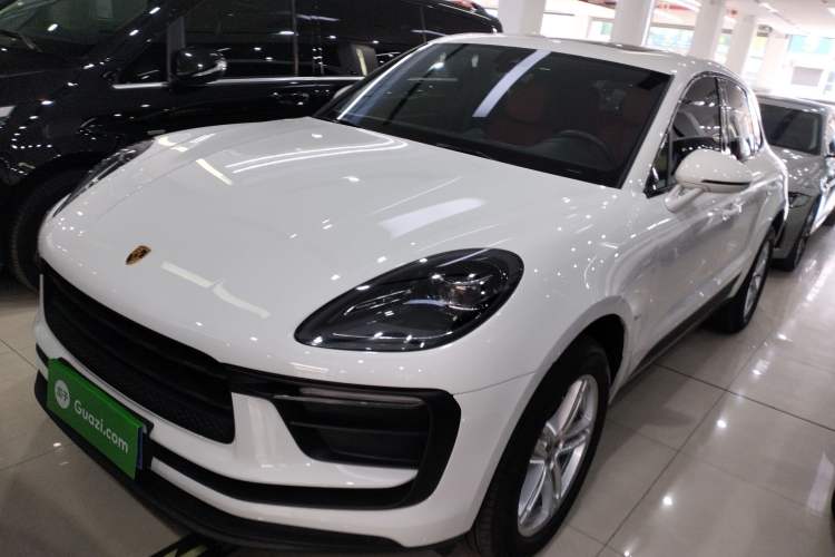 Used Porsche Macan 2024 Macan 2.0T