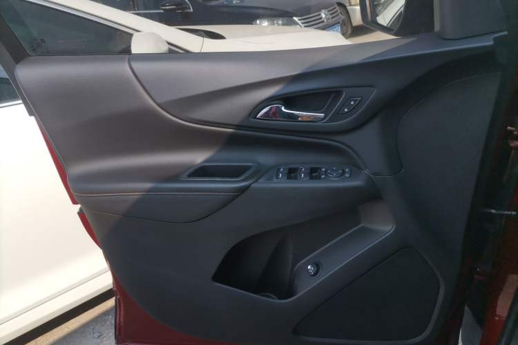 Used Chevrolet Equinox 2019 535T Automatic YuJie Edition China V Standard