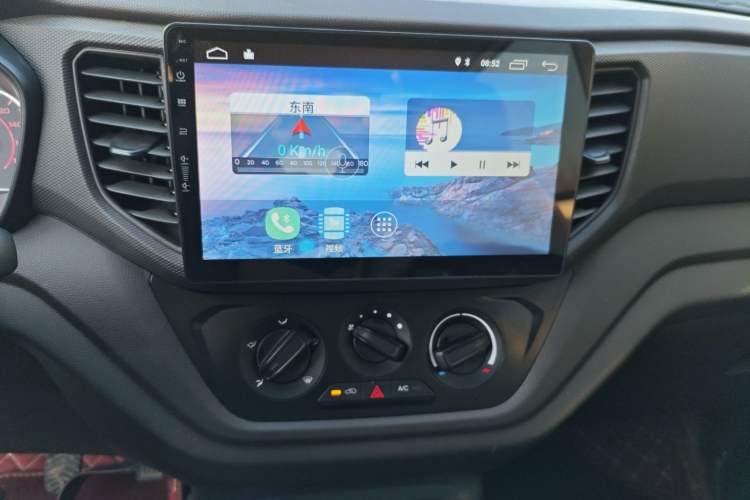 Used Wuling Hongguang V 2022 1.5L Jingqu Edition Electric-Assist LAR