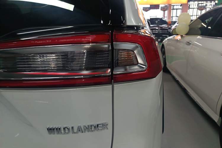 Used Toyota Wildlander 2021 2.0L CVT Two-Wheel Drive Luxury Edition
