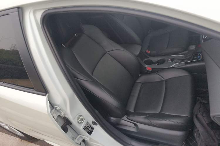 Used Toyota Levin 2019 185T CVT Luxury Edition China VI Standard
