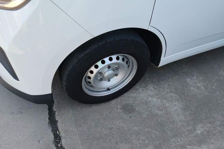 TDK.VehicleDetails.img