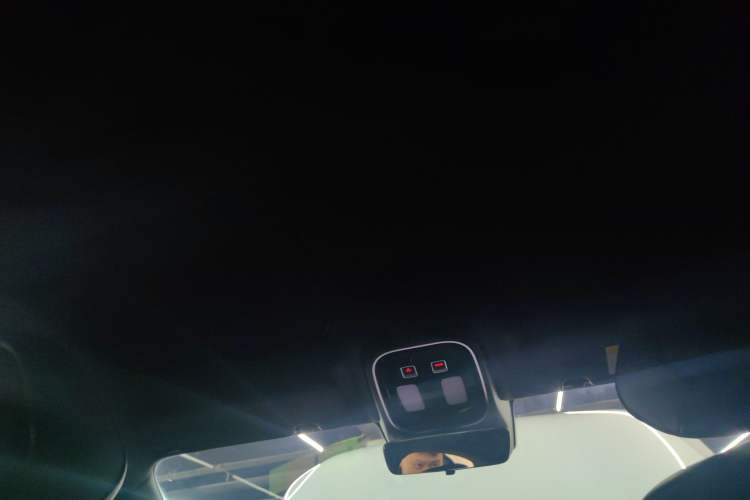 Used  SL03 2025 Pure Electric Classic Edition
