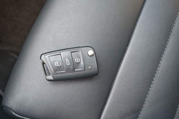 Used Skoda Superb 2016 TSI330 DSG Smart Drive Edition