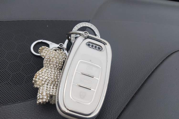 Used Audi Q5 2018 Collector's Edition 40 TFSI Technology Model