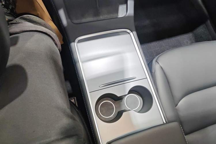 Used Tesla Model 3 2021 Standard Range Rear-Drive Upgraded Version
