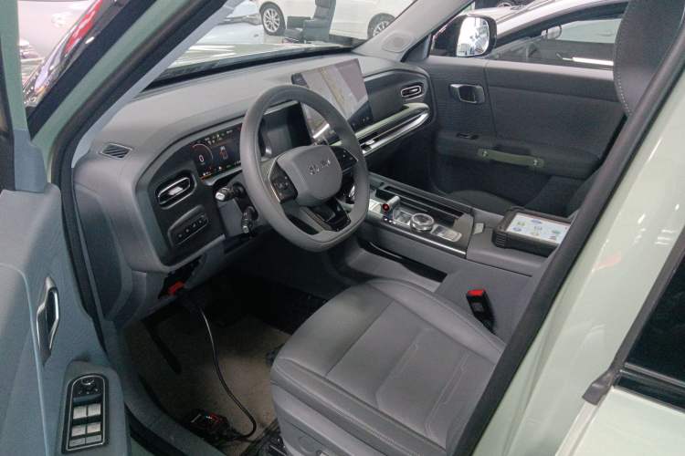 Used Beijing Auto BJ30 2024 1.5T Magic Electric Drive Advanced Version
