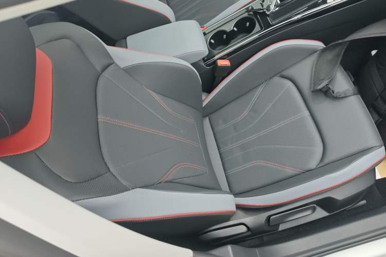 Used Volkswagen Lamando 2024 Lavida L 280TSI DSG Cool & Spicy Edition