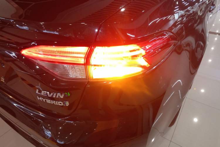 Used Toyota Levin 2021 Dual-Engine 1.8H E-CVT Luxury Edition

