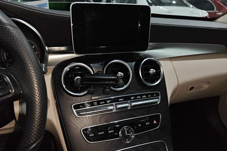 Used Mercedes-Benz C-Class 2015 C 200 L Sport Edition