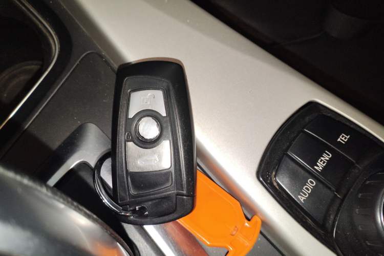 Used BMW 3 Series 2014 320i Sport Edition