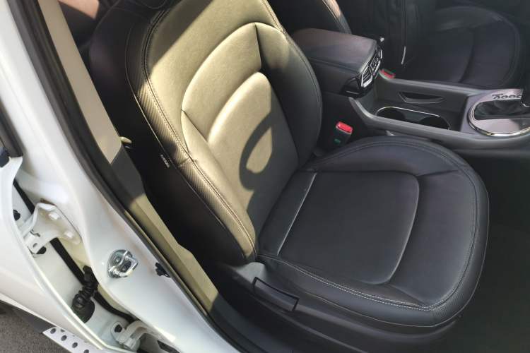 Used Kia Sportage R 2016 2.0L Automatic Two-Wheel Drive DLX
