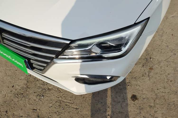 Used Roewe i5 2019 1.5L Automatic 4G Connected Linghao Flagship Edition
