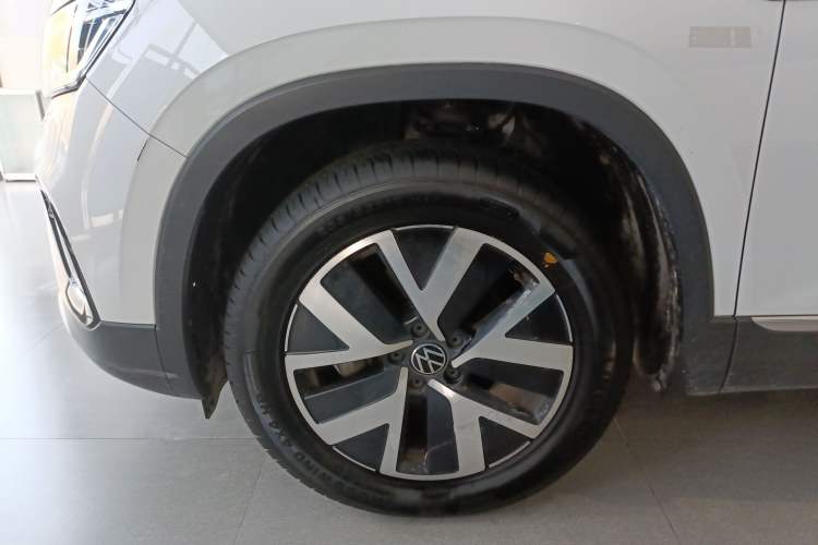 Used Volkswagen Tayron 2023 300TSI Two-Wheel-Drive Luxury Plus Advanced Edition