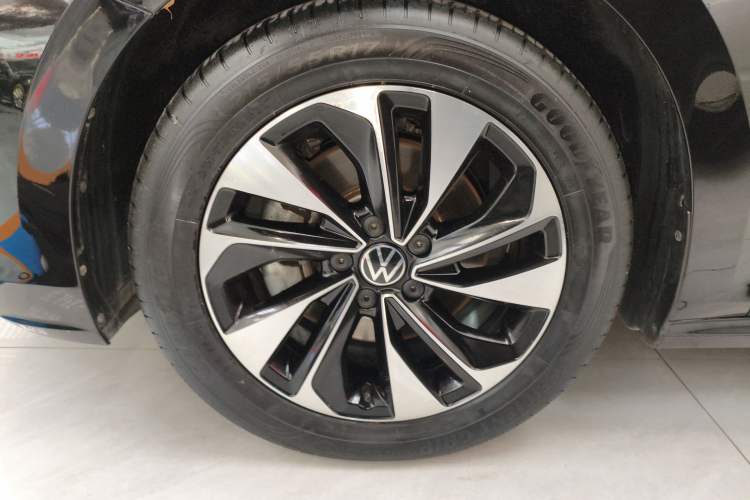 Used Volkswagen Passat 2023 330TSI Elite Edition
