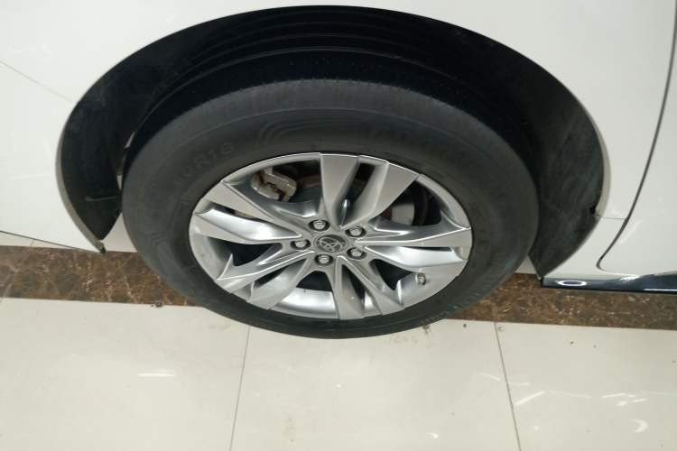 Used Toyota Sienna 2021 2.5L Hybrid Platinum Edition
