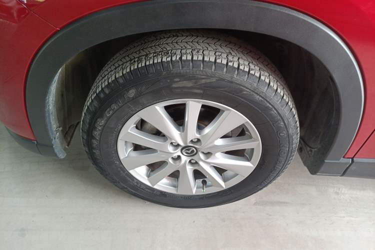 Used Mazda CX-5 2015 2.0L Automatic Two-Wheel Drive Urban Version
