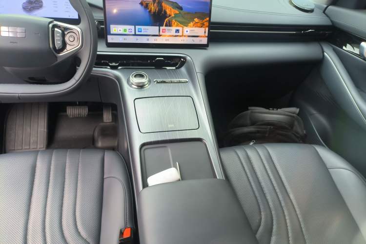 Used  E5 2024 530 km Exploration+ Version
