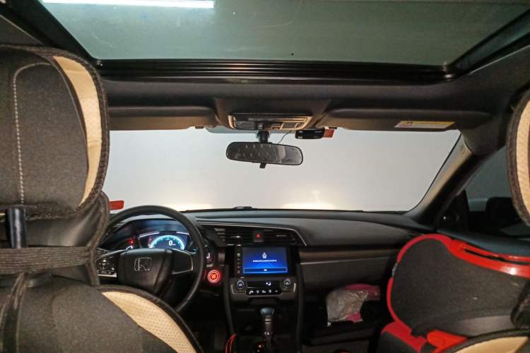 Used Honda Civic 2021 HATCHBACK 220TURBO CVT New Trendsetter