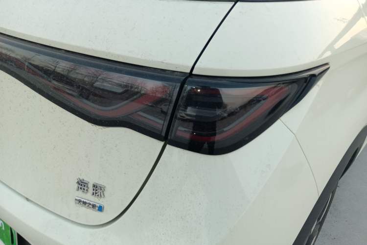 Used BYD Dolphin 2025 Intelligent Driving Version 410 km Fashion Edition
