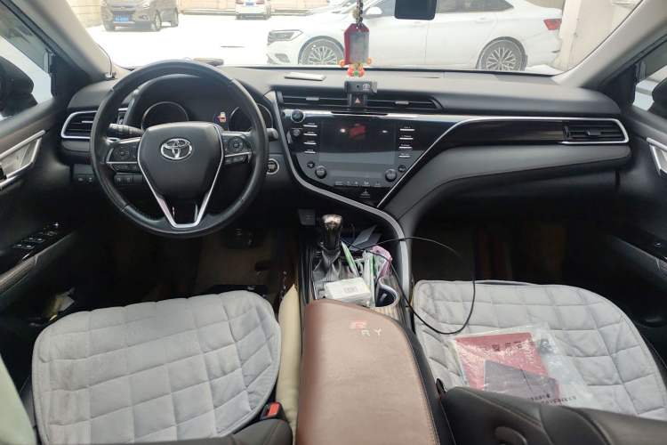 Used Toyota Camry 2018 2.5G Luxury Edition