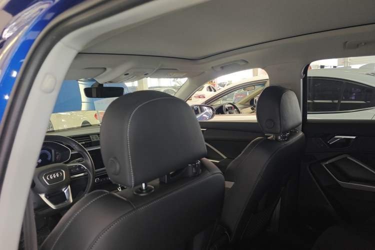 Used Audi Q3 2021 35 TFSI Fashion Dynamic Model