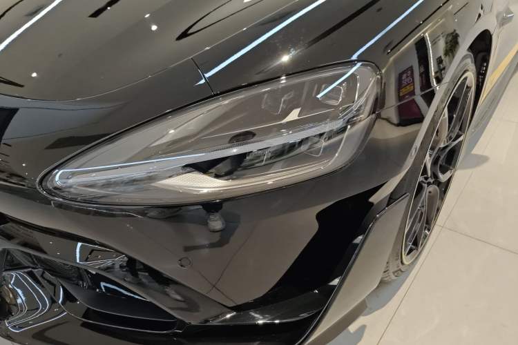 Used  SU7 Ultra 2025 Ultra Model
