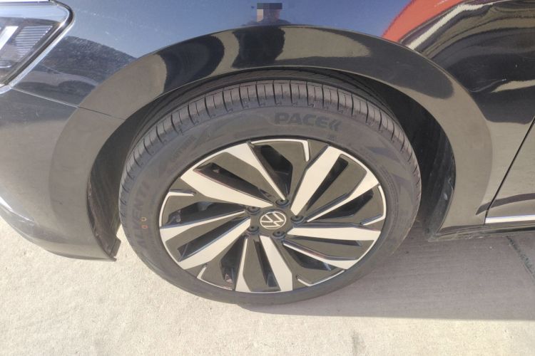 Used Volkswagen Passat 2024 380TSI Dragon Edition
