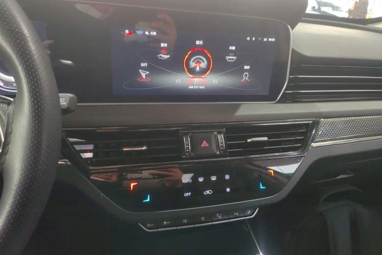 Used Hongqi HS5 2022 Restyled 2.0T Smart Connect Flagship All-Wheel-Drive Version
