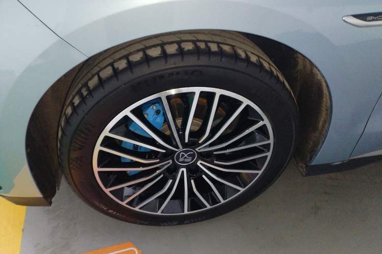 Used BYD Han 2023 EV Champion Edition 506KM Front-Wheel-Drive Premium Model
