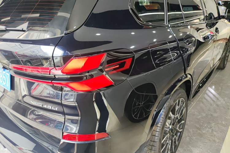 Used BMW X5 2023 xDrive 40Li M Sport Night Edition Package
