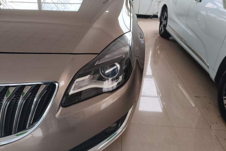 Used Buick Regal 2015 1.6T Elite Tech Model
