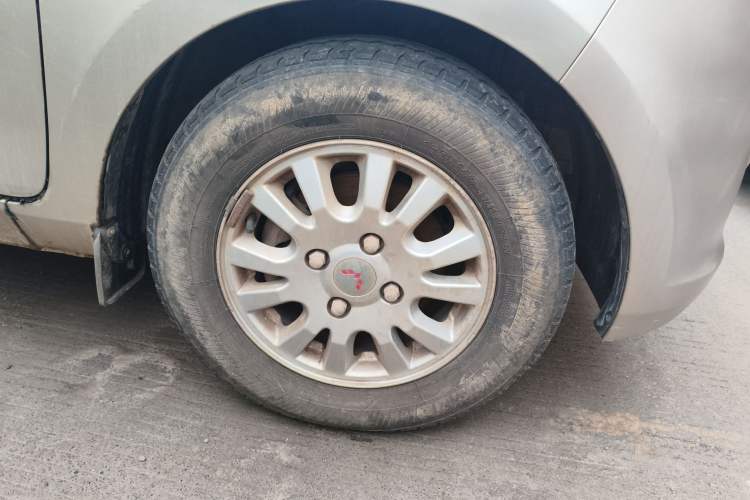 Used Wuling Rongguang V 2016 1.5L Standard Version
