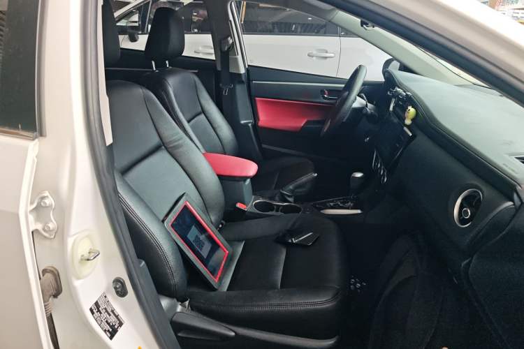 Used Toyota Corolla 2017 Revised Version 1.2T S-CVT GL
