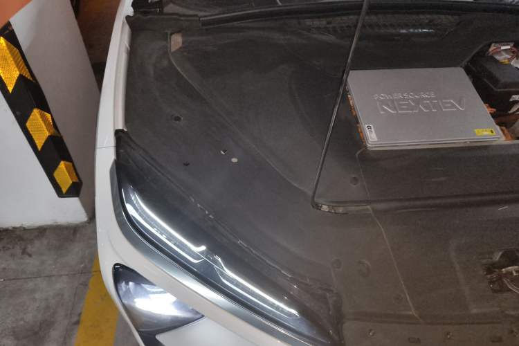 Used Nio EC6 2022 75 kWh Sport Edition
