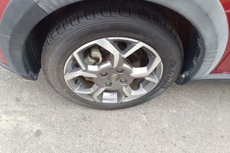 Used Geely Auto Vision X1 2017 1.3L Manual Frenzy Edition
