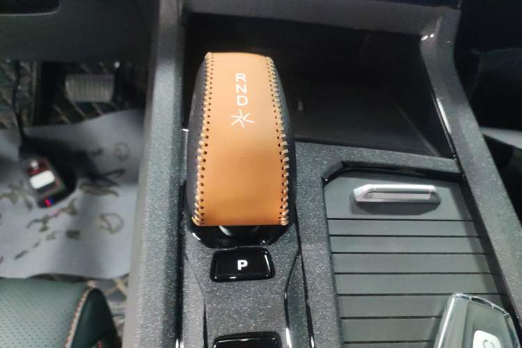 Used Geely Auto FX11 2024 1.5TD DCT Dragon Edition