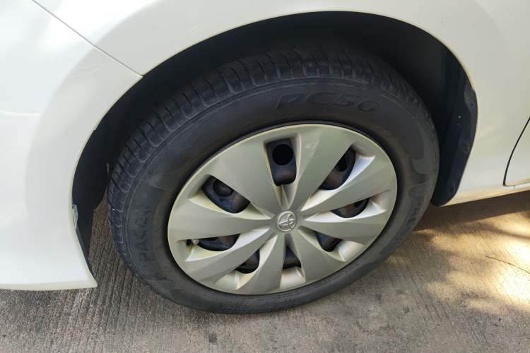 Used Toyota YARiS L 2017 1.5E CVT Dynamic Edition
