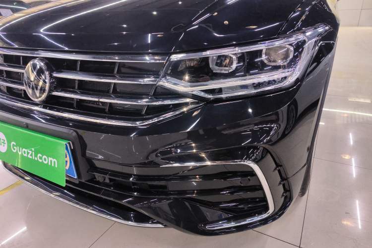 Used Volkswagen Tiguan L 2023 330TSI Automatic Two-Wheel Drive R-Line Enjoyment Edition