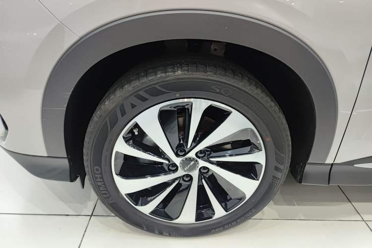 Used BYD Song PLUS New Energy 2024 HONOR Edition DM-i 110km Flagship Model
